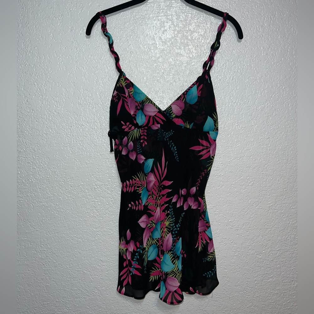 COPY - Fredericks of Hollywood slip dress 🌷💗🥀